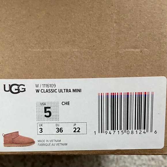 Women’s UGG Classic Ultra Mini Boot NWOT - Picture 5 of 5